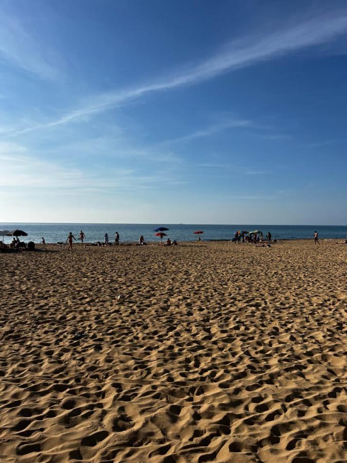 A Casa Di Rosa,Fronte Spiaggia, Piscina,Parcheggio Trapani Ngoại thất bức ảnh